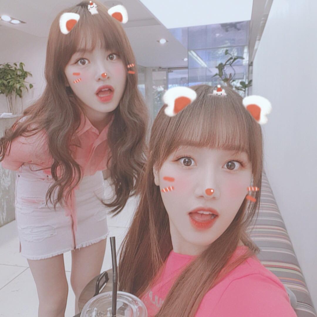 lullet_official's tweet photo. ⠀룰렛 ⋆ press 𝕤𝕥𝕒𝕣𝕥 to continue! ꗃ let's 𝗽𝗹𝗮𝘆 at [ #REDFLAVOR_ + #RVCB ] 🍒

Dos de nuestras chiquitas hoy se divirtieron mucho en el comeback de las hermosas RED VELVET ¡Muchas gracias por invitarnos hermosas! Éxitos en esta nueva era. ♡ https://t.co/3tap3Rw6qo
