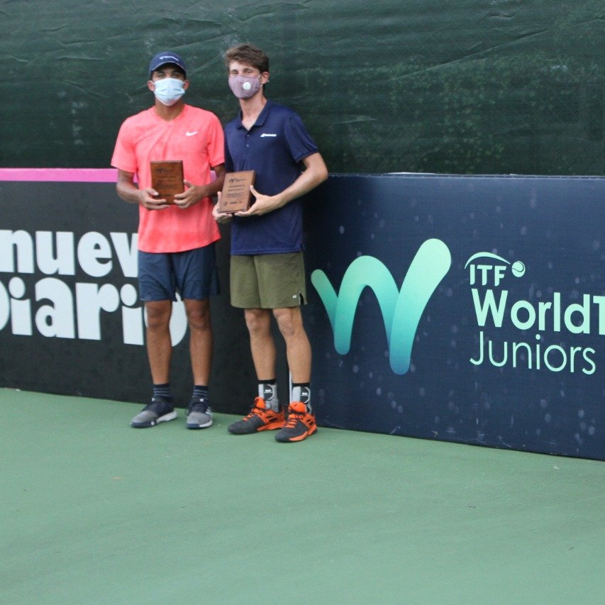 cotecctennis's tweet photo. #J5SantoDomingo #CopaMangulina2020  👦Doubles

Samuel Dickson🇺🇸 / Alejandro Gandini🇩🇴 - Champions

Miguel Alonso🇲🇽 / Gillian Osmont🇫🇷 - Runners-up

#OurRegion #BeCotecc #CoteccPower #ToReturn #ITF https://t.co/I7MhgDQ9G9
