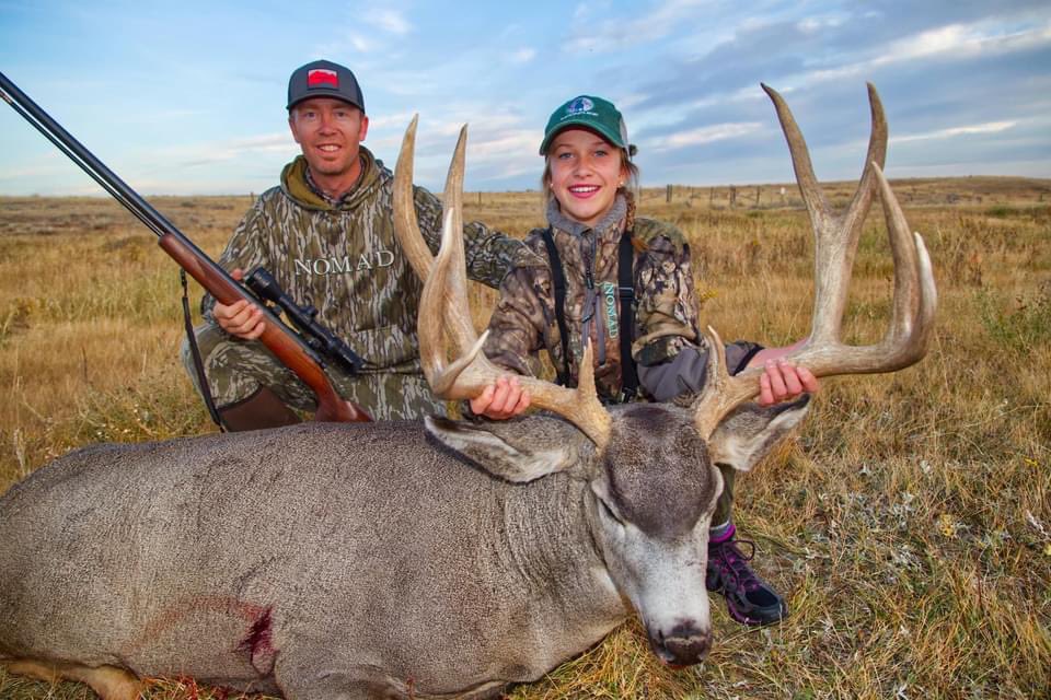 Couldn’t be happier or more proud of this girl! We found this deer this summer and a even after a couple failed bow attempts in the summer she was determined to shoot this deer and refused to look for anything else. #huntergirl #hookedforlife #muledeer