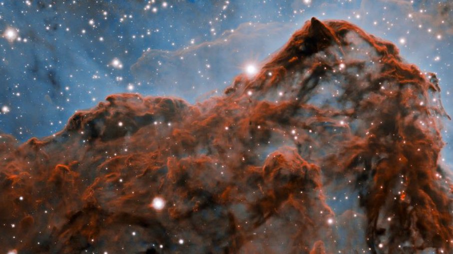 Forbes's tweet photo. If you loved Hubble’s images you’ll adore this "star birth" photo taken from a Chilean mountain https://t.co/CUsw3n5UM4 https://t.co/mbHIG7CZwq