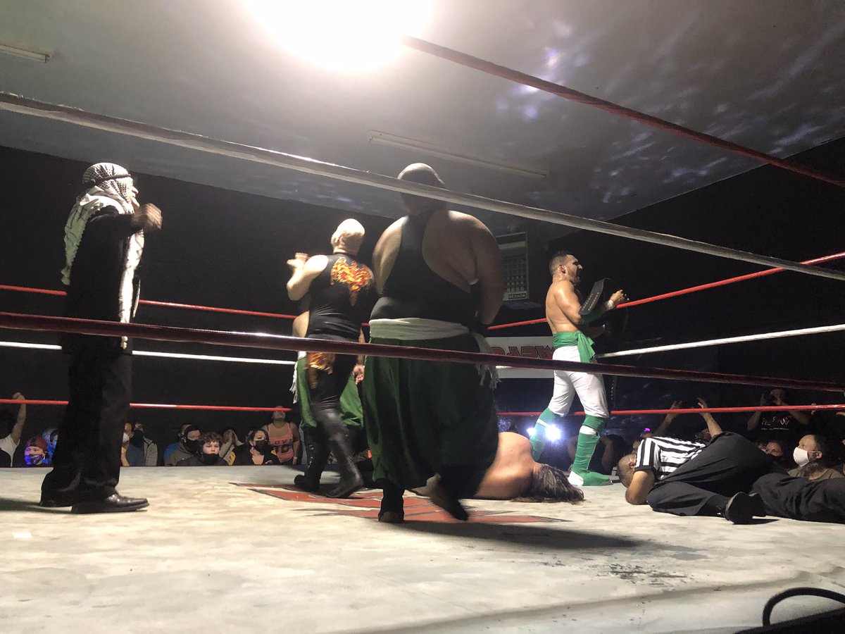 Official_PAPW's tweet photo. Once again, the unthinkable has happened here at #UnderPressure... @Maksimreddawn and the #PyramidsofPower (@Allahdeen8495 @AllahDinghDingh) have 'helped' @Zafar_Al_Rajhi in the match, giving him the win and your new #PAPW #UnitedStatesChampion... #ProWrestling #NXT #WWE #MLW https://t.co/HgruV18YvT
