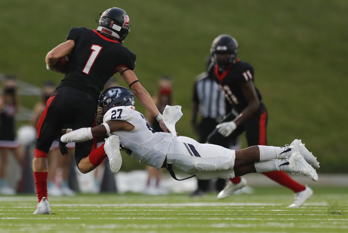 📷: .<a href="/TWCPFootball/">College Park Football</a> leads Fort Bend Austin 26-0 at halftime.

.<a href="/ConroeSports/">The Courier Sports</a>' .@Maskulinski with updates.

.<a href="/HoustonChronHS/">Houston Chronicle High School Sports</a> | #txhsfb