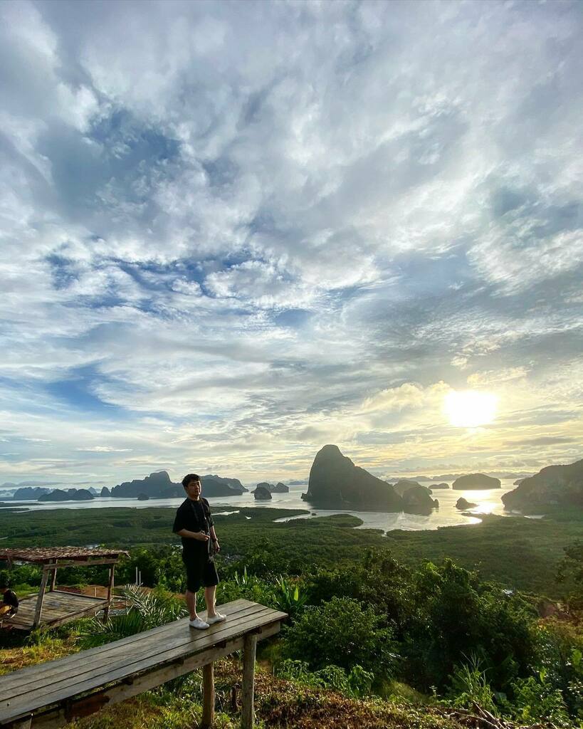 เช้า 🌞

#samednangshe #phangnga #phangngabay #ankinphangnga #ankinphuket #amazingthailand #sunrise #beautifulthailand instagr.am/p/CGLpwSwnEUV/