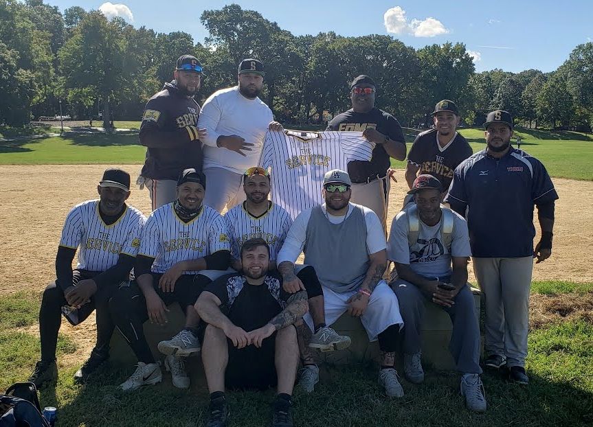 StfuSoftball's tweet photo. #RepYoSquad // Let's See Em!โ โ โ
-โ โ โ โ โ
@natedogg7528
-โ
#stfusoftball #RegularGuyBP #slopitch #menssoftball #slowpitch #softball #SlowPitchSoftball #mensslowpitch #team #mens #ladies #coed #softballfamily https://t.co/bxnqF66Oqu