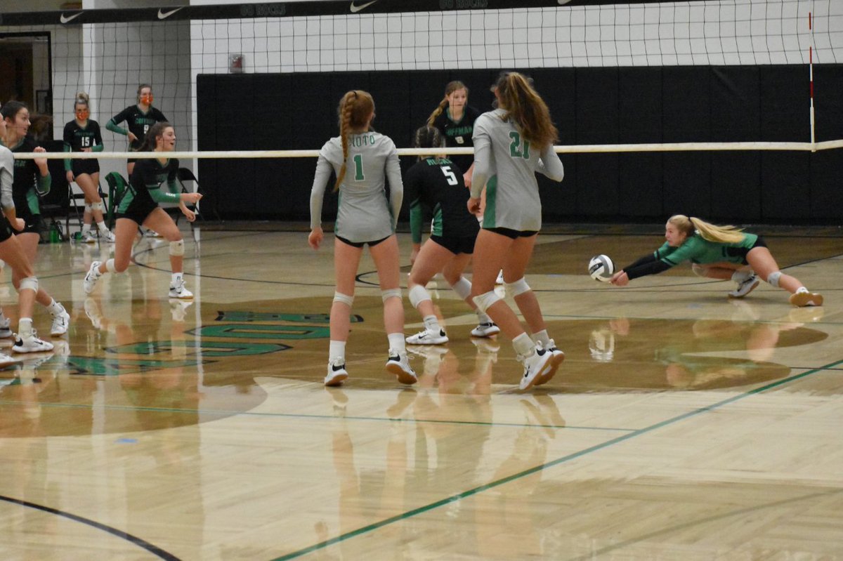 DublinRothe's tweet photo. Incredible afternoon @AlecRothe! Set a plan &amp; expectations pre-game &amp; you nailed it! V. proud of you 👩‍🦰🇮🇪 🏐 #BestModeEngage #RothePeanut #AtomicWindmill #TryToStopMe #MiddleMagic

@FMVBvoleibol @dshsDCSD @sciotoathletics @usavolleyball @JVRAJunior @ThisWeekFrank @ThisWeekFrank https://t.co/L0L4ai1h87