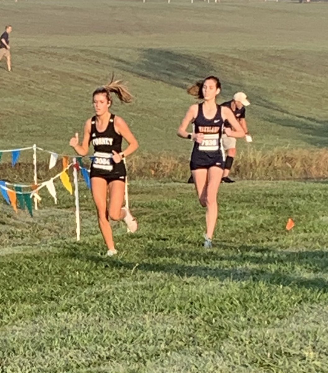 ATriolet's tweet photo. Y’all my girl is crushing XC!!!! #Fastestjackrabbit #varsity https://t.co/W3l3cywQmM