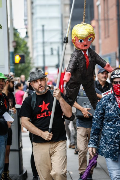 AntifaWatch's tweet image. Denver Post story names James Rotten (real name likely Jason Metter) as being present at #denverprotests 

denverpost.com/2020/10/10/den…

Here he is.