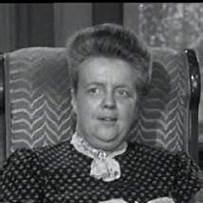 btoandbatbooks's tweet photo. Today's TV Trivia:  Frances Bavier, best known as kindly Aunt Bee on "The Andy Griffith Show," played a villainess on "The Lone Ranger" in the episode entitled "Sawtelle Saga's End" which originally aired in 1955.  #LoneRanger #AndyGriffithShow #AuntBee #FrancesBavier https://t.co/adMAuQAkoG