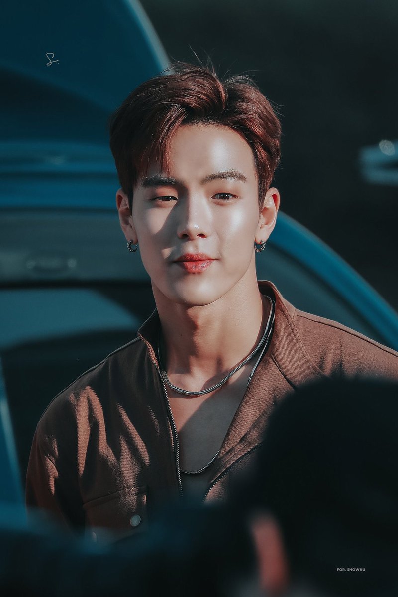 shownu 1/2clan: brujah while his instincts do cause uncontrollable anger, he has learned to adapt well to his surroundings and turn his anger into passion, succeeding well at everything he does. he is an elder, being alive for three centuries. he is apart of the Camarilla but