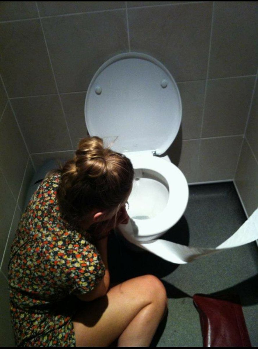 Jayne Wakeford tweet media