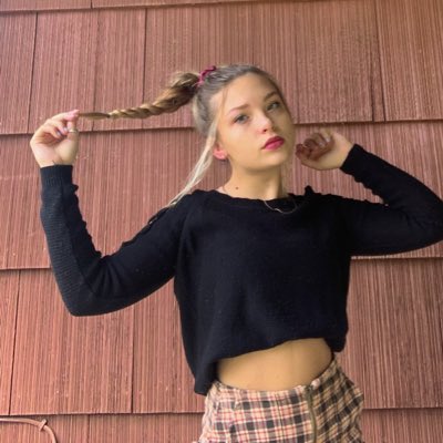 AnnatheaF's tweet photo. #NewProfilePic https://t.co/zH4faA5KMQ