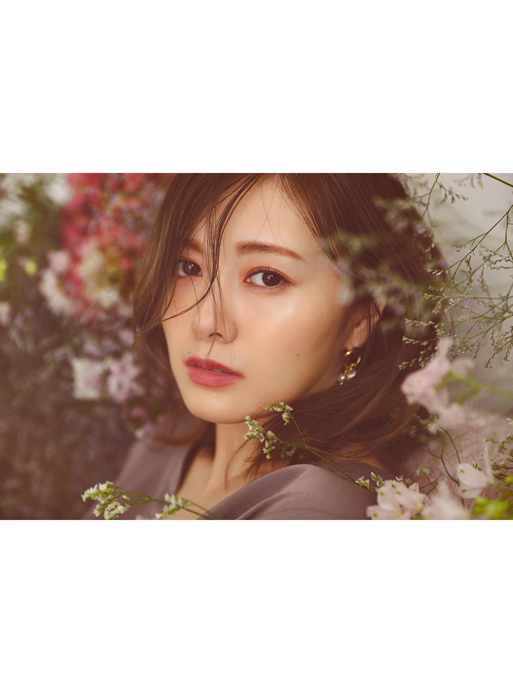 Grl グレイル 白石麻衣さん着用 A W Collection リボン付きサテンガウンワンピース T Co D4vnhvej0i Grl グレイル 白石麻衣 まいやん T Co X34xobibpy Twitter