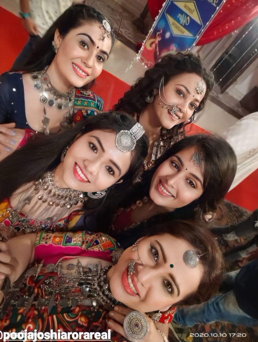 rheasharmateam's tweet photo. Yeh Rishtey Hain pyaar ke 
@rhea_shrm #RheaSharma 
#YehRishetyHainPyaarKe https://t.co/AHLrstxWta