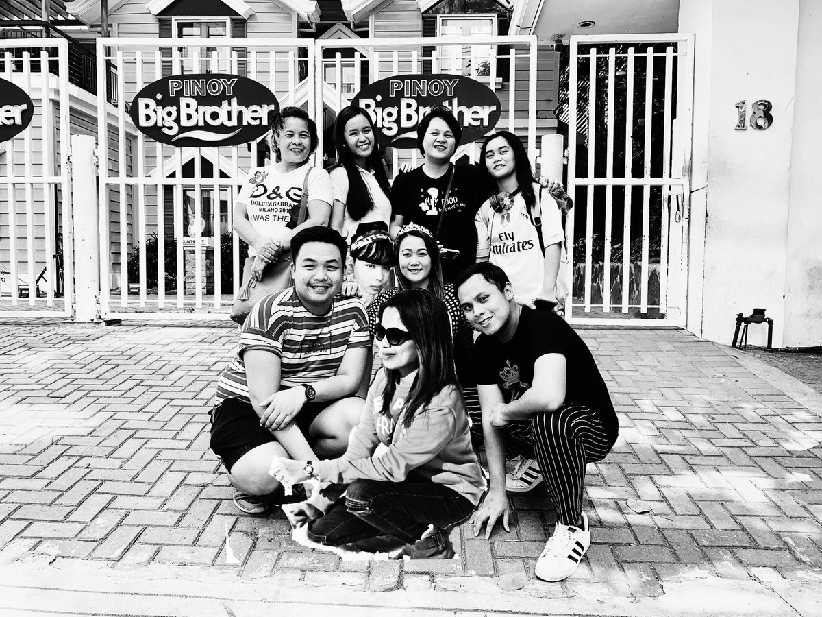 guitarded0916's tweet photo. Miss you guys @Queen_Klarisse @maureenkind1
@LevirataA @IamBethSantosKD @piaatutubo @imkingfelix ROBERTA

ASAPSoulDiva QUEEN KLARISSE https://t.co/OdQMTac1m0