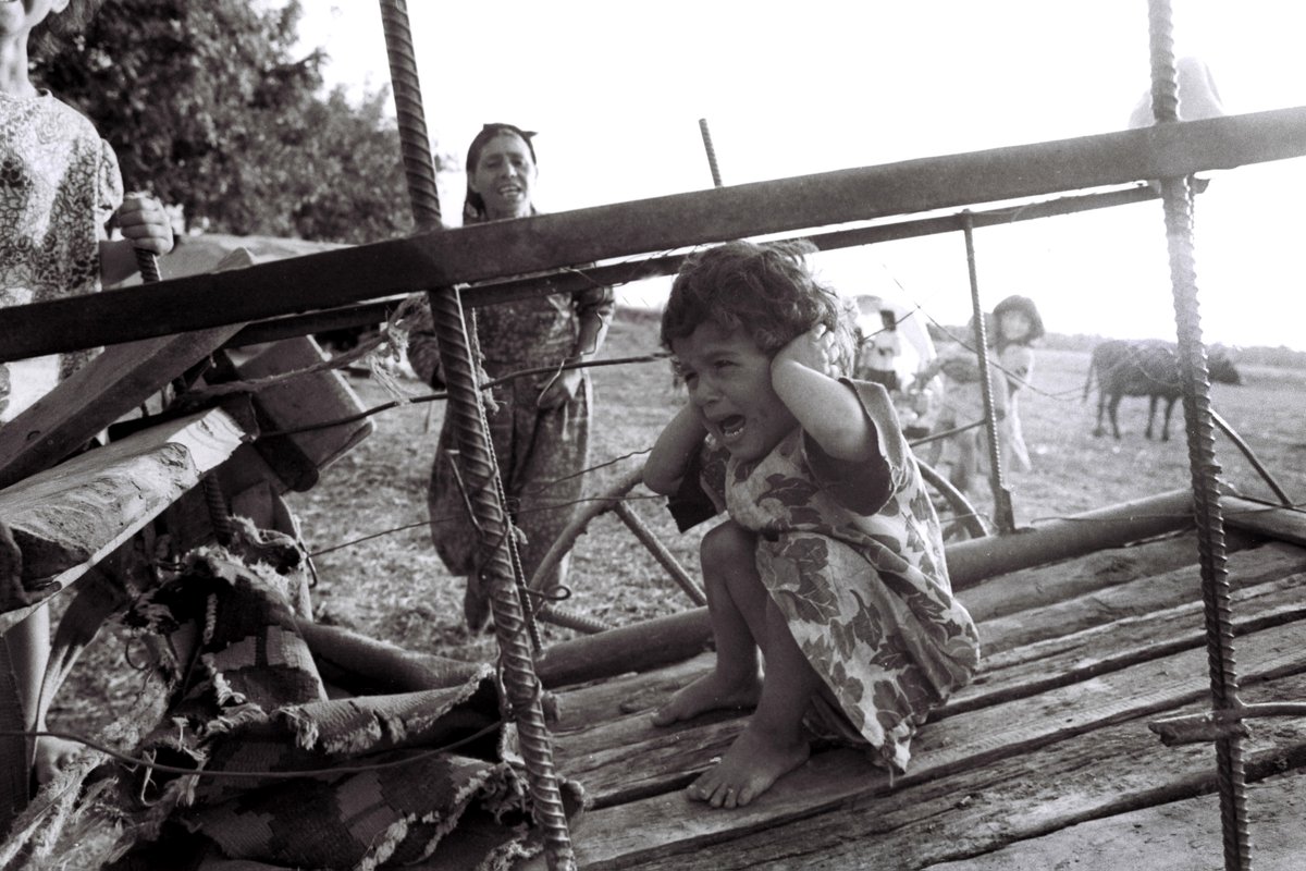 Azerbaijani refugee child is crying after Armenian shelling. 1992Photo: Ilgar Jafarov