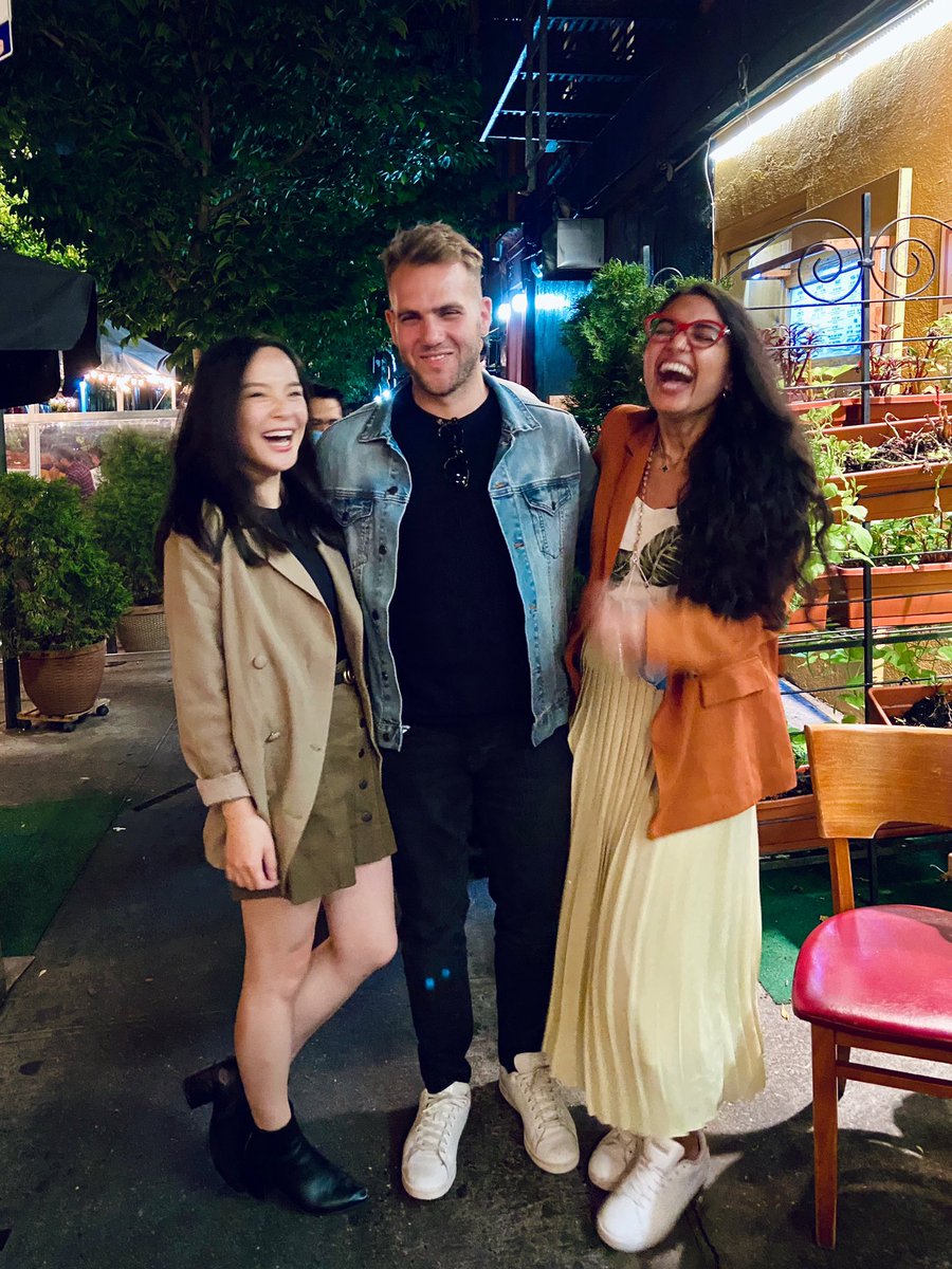 I guess I only hang out with ex-tweeps now 🤷🏽‍♀️ <a href="/jennxue/">Jenn</a> <a href="/georgepaan/">George Pan</a>