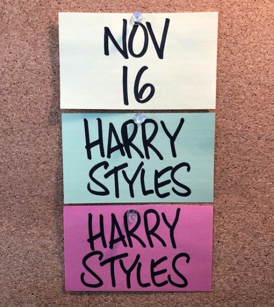 — Harry announces he will be on SNL as both the host and musical guest on November 16th.
