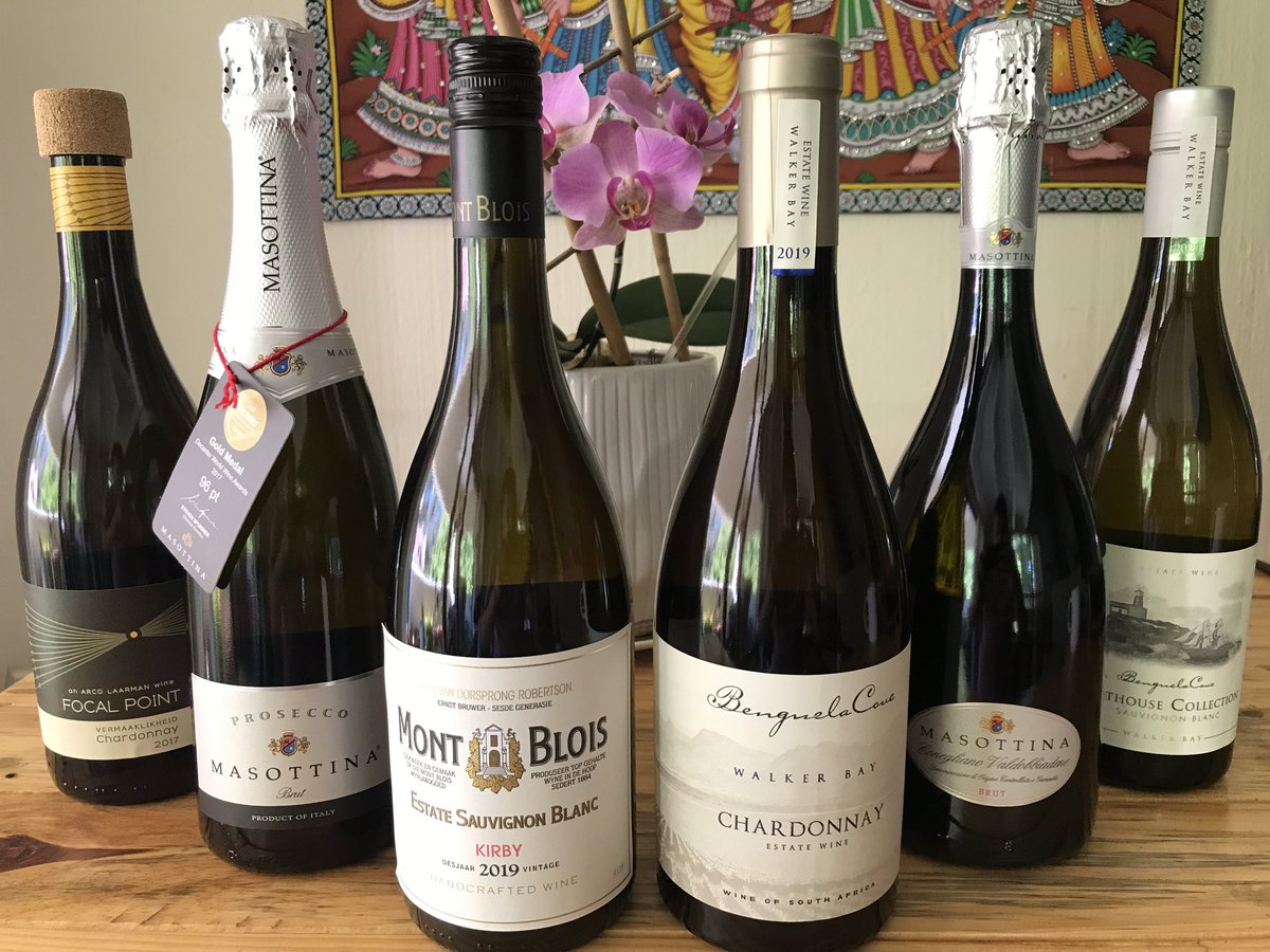 White wine and bubbles weekend! <a href="/Arcowine/">Arco Laarman</a> <a href="/Masottina_Wines/">Masottina</a> <a href="/MontBlois/">Mont Blois Wine Estate</a> <a href="/BenguelaCove/">Benguela Cove Lagoon Wine Estate</a> <a href="/pennya24group/">Penny Streeter OBE</a> <a href="/Jules_nai187/">Julian Naik</a> <a href="/fleurush/">Fleur</a> Cheers!
