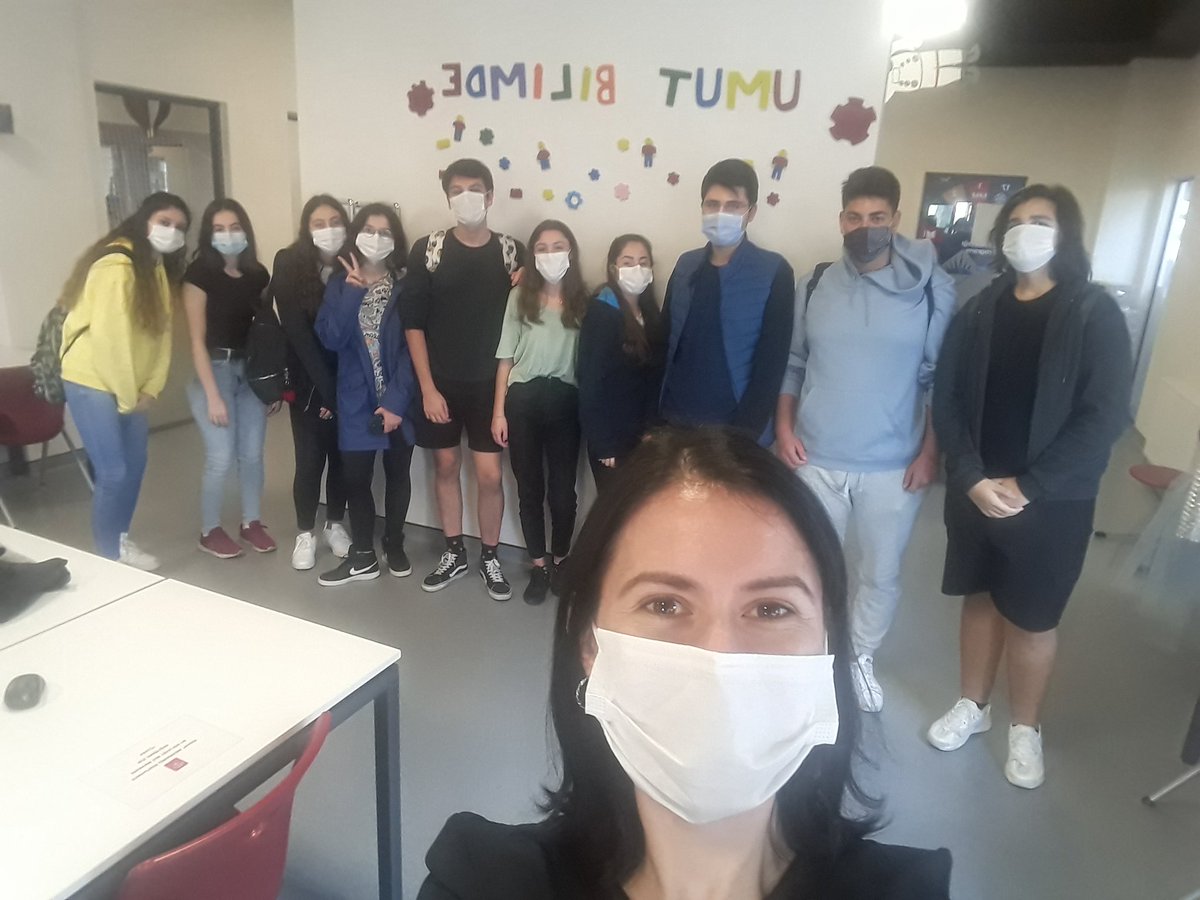 CSI turnuvasında kalan güzel kareler 😊 <a href="/shkynr/">Şahika Yanar</a> <a href="/EdaPekcetin/">Eda Keskin</a>