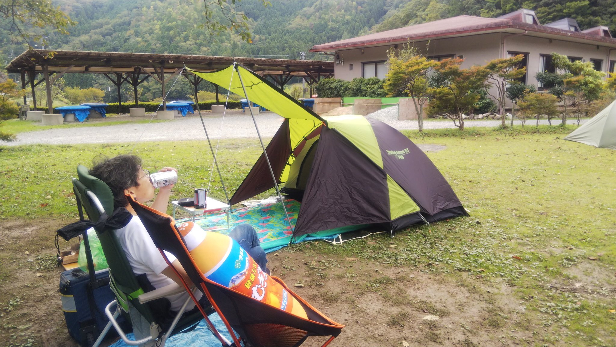 タダ フロルベリチェリ フロル ２回目のハイマート佐仲 着きました 設営完了 主人が１人30分くらいかかりました