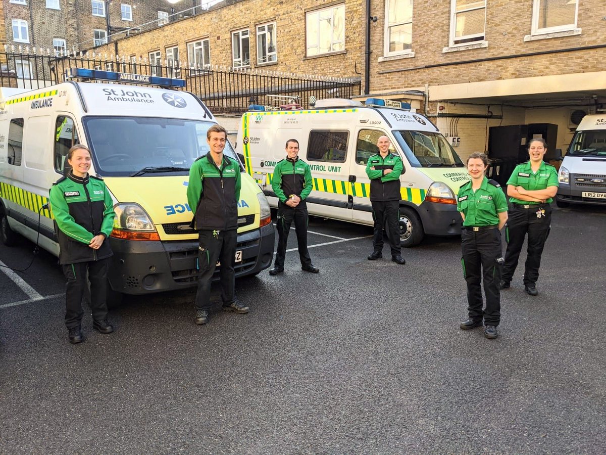 SJALondonMRT's tweet photo. Today members from our team are crewing three Emergency Ambulances in support of @Ldn_Ambulance stay safe out there everyone! #MySJADay #999Family https://t.co/8uzoxGcdGU