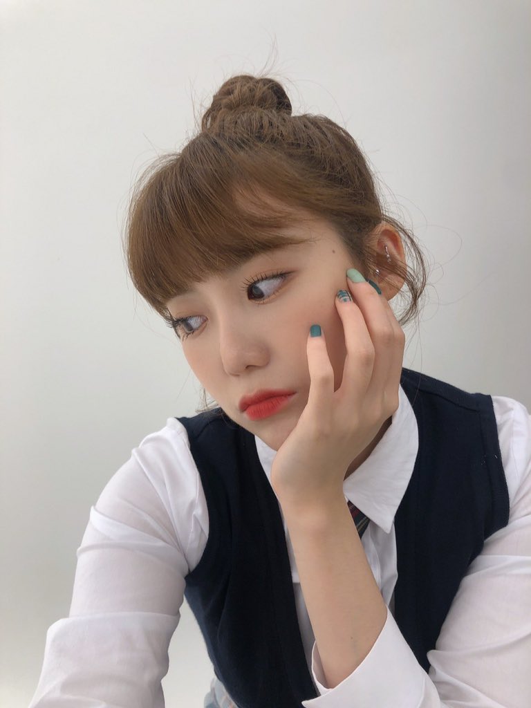 나 오늘 달라진거 없어? (힌트💇‍♀️)

#시그니처 #cignature #예아 #YeAh #Listen_and_Speak #아리송 #ARISONG