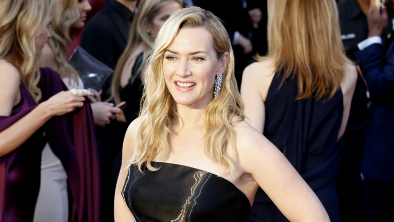BitcoinNews's tweet photo. Kate Winslet to Star in Cryptocurrency Movie About Onecoin Ponzi Scheme https://t.co/F0hybkLoto https://t.co/oWQl1eZlLr