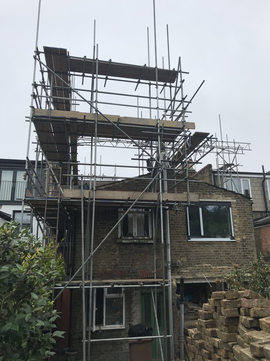 Are you interested in expanding the space of your home?
Example of a house transformation after adding an #extension and #loftconversion in one of our projects in #Walthamstow