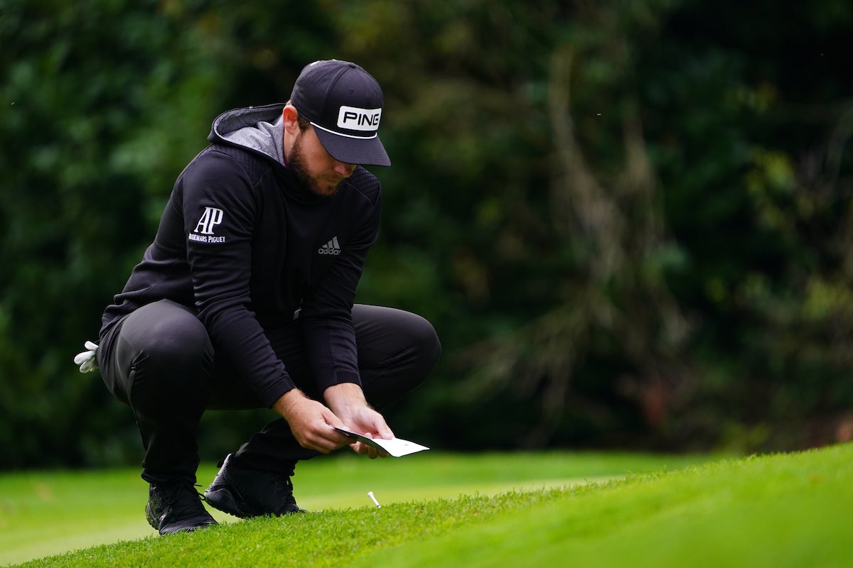 HowDidiDo's tweet image. Let's hear from the HowDidiDoer's on the Hatton hoodie debate then...

Should you be allowed to play golf wearing a hoodie?

🔁 RT FOR YES
❤ LIKE FOR NO
🗣 COMMENT FOR this debate is completely and utterly pointless.