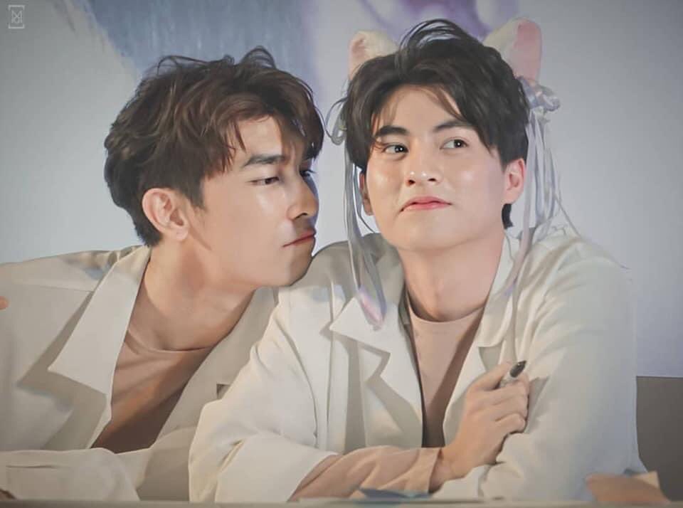 GroupCnfc's tweet photo. 🎉We’ve finished MAYA best cp votes for MewGulf🎉
❤️thx for each-one’s supportand belief during past 5 months❤️
Later ds we’ll publish all funds details, pls wait us🥰
looking forward to the ceremony on 20th,Oct
#หวานใจมิวกลัฟ
#MewGulf
#MewSuppasit
#GulfKanawut
#GroupCnfc https://t.co/AuTVgaIW5U