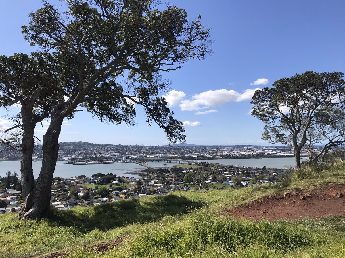 Back to AKL’s maunga - just as Uluru is not a big rock there for you to climb (mercifully closed to climbers a year ago) the maunga aren’t actually parks. The tihi (summit) and crater are sacred. Quiet enjoyment & reflection are appropriate & welcome. Fireworks are not 6/