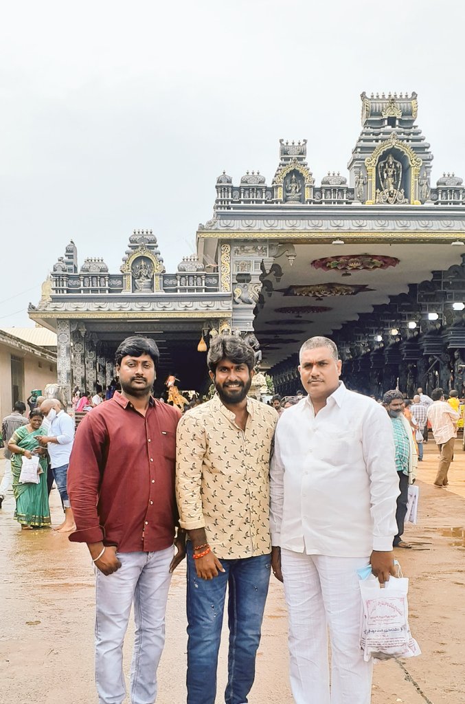 JSPKishoreEmani's tweet photo. #DevotionalMode with Mama's @DwarakaTirumala Govindaa Govinda 🙏 https://t.co/LczodD6XW2