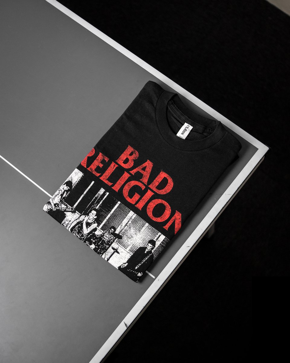 Bad Religion ’Live 1980' 🔥
Available sizes : S, M, L, XL
Rp. 375.000

Shop online: rocknation.id
Whatsapp: 08111017450
__
#officialmerchandise #kaosmusik #kaosband #kaosbadreligion #tshirtbadreligion #rocknationid #bandmerchandise