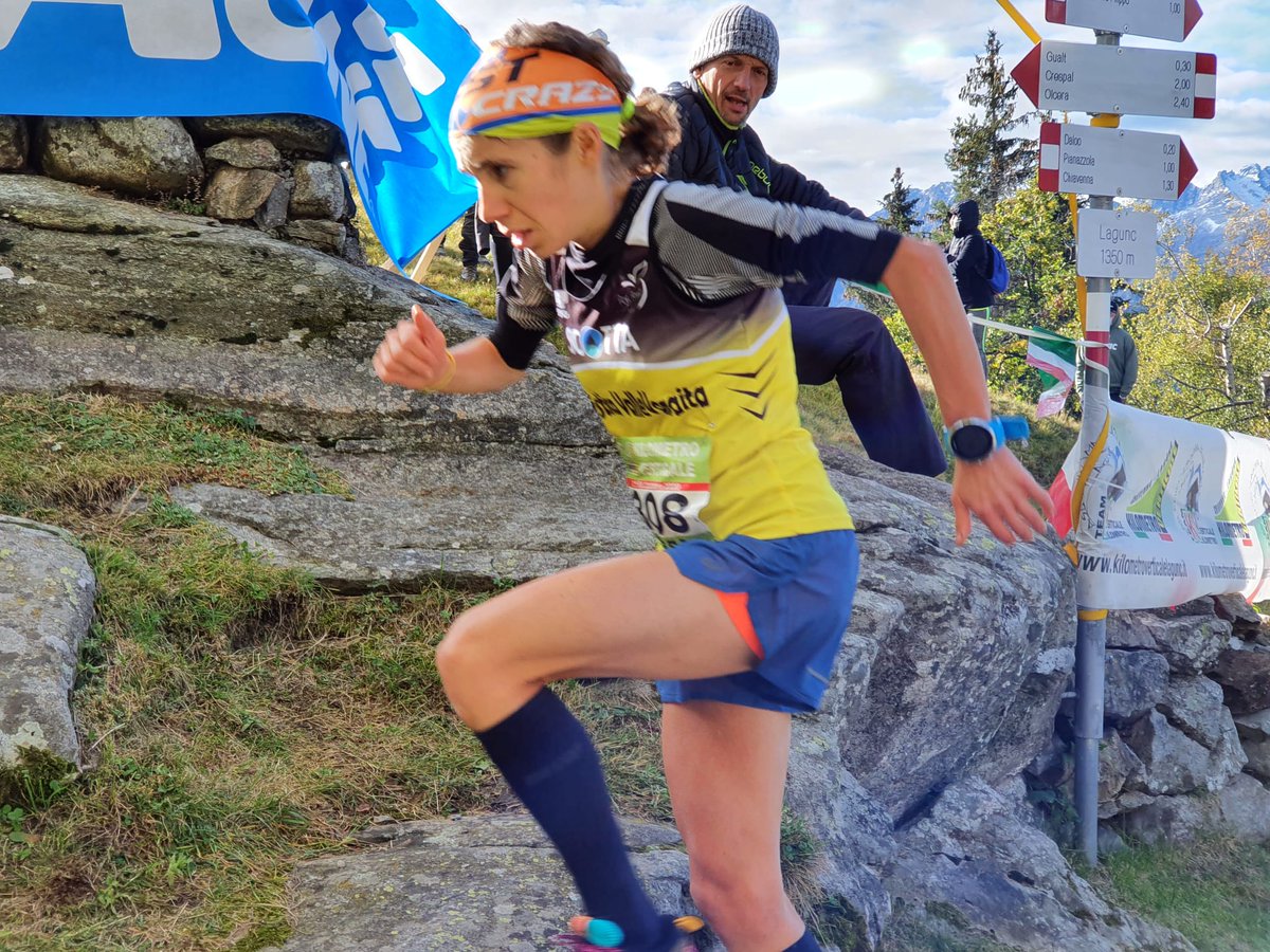 corsainmontagna's tweet photo. Theocharis , Ghelfi e Gaggi all arrivo del #kmverticale
Brave ragazze
#kmverticale https://t.co/tNenxRxxdo
