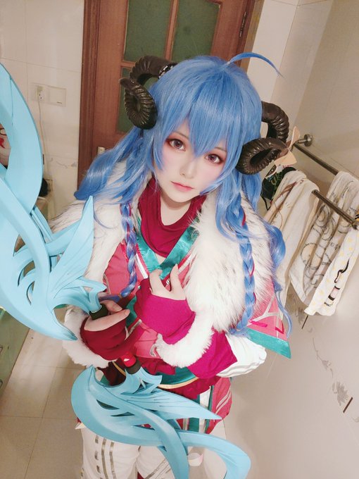 Twitterのコスプレ画像57