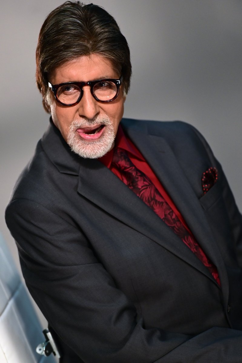 AryaPratish's tweet photo. Happy Birthday @SrBachchan sir https://t.co/bOyV9j1T0x