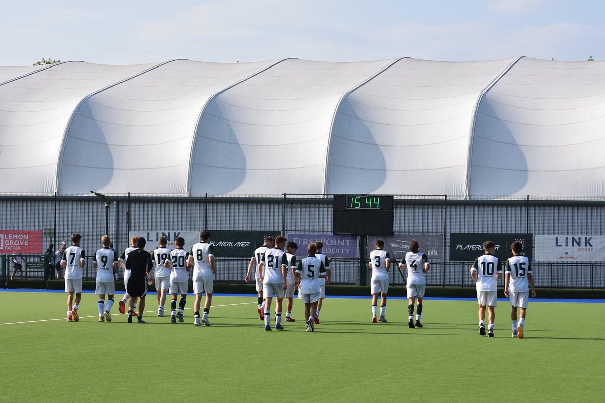 ExeterUniHC's tweet photo. GAMEDAY! The boys travel to a strong OGs side looking for their first points of the season.
🏑 @OldGeorgiansHoc
🏆 @EnglandHockey Premier Division
⏰ 13:00
📍 St George’s School Weybridge
❌ No Spectators
📺 Live-streamed
#allin #BleedGreen #euhc https://t.co/QN0z6gLls2