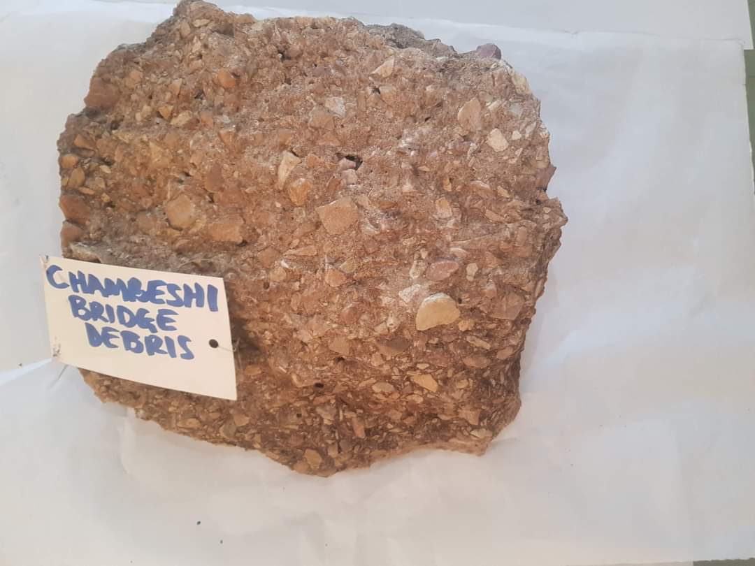 Today in #history: Southern Rhodesia forces bombed and destroyed Chambeshi bridge missing a TAZARA train by 10mins in 1979. The military intervention was to prevent rebels in #Zambia from invading S.Rhodesia.
The debris can be seen on request when viewing the #TAZARA exhibition.