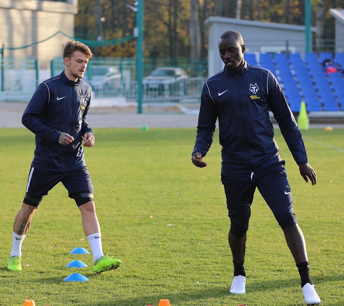 fctambov68's tweet photo. Вчера Себастиен Тилль и Мохаммед Рабиу провели свою первую тренировку в расположении нашей команды! 📸

#СебастиенТилль #МохаммедРабиу https://t.co/3UxiYwDiHN