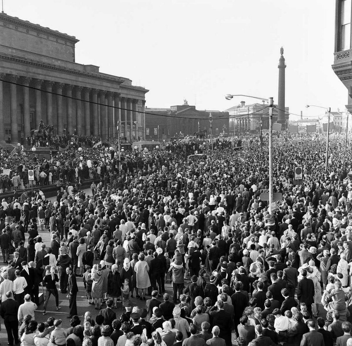 Liverpool fans celebrating after winning the FA cup in 1965