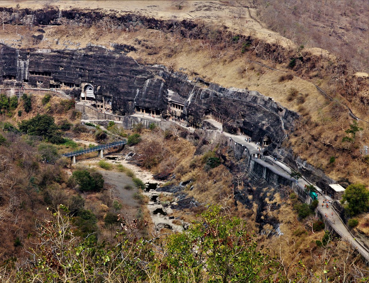 8/17* Ajanta hotel ( only hotel in premises ) is decent for food . * Do use the bridge (check map) & watch the spectacular sunset from it . * 1 entire day for exploration needed* Cannot cover everything. Leave unimportant as too much of walking is required.