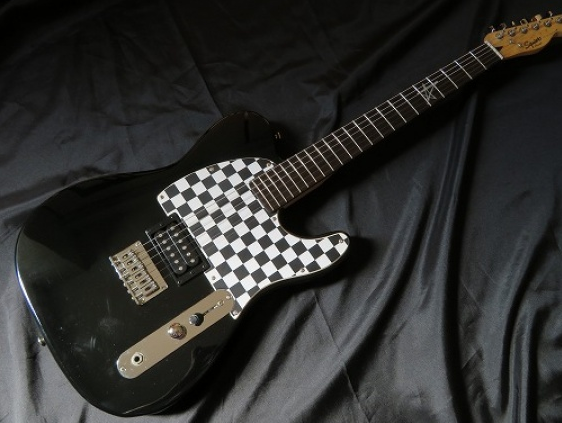 アルペジオ楽器 新着情報です アヴリルラヴィーンファン必見 中古 Squier By Fender スクワイア エレキギター Telecaster Avril Lavigne Signatured Blk かっこいいデザインとシャープなサウンドのエレキギターです 一点物なのでお早めに 詳しくは