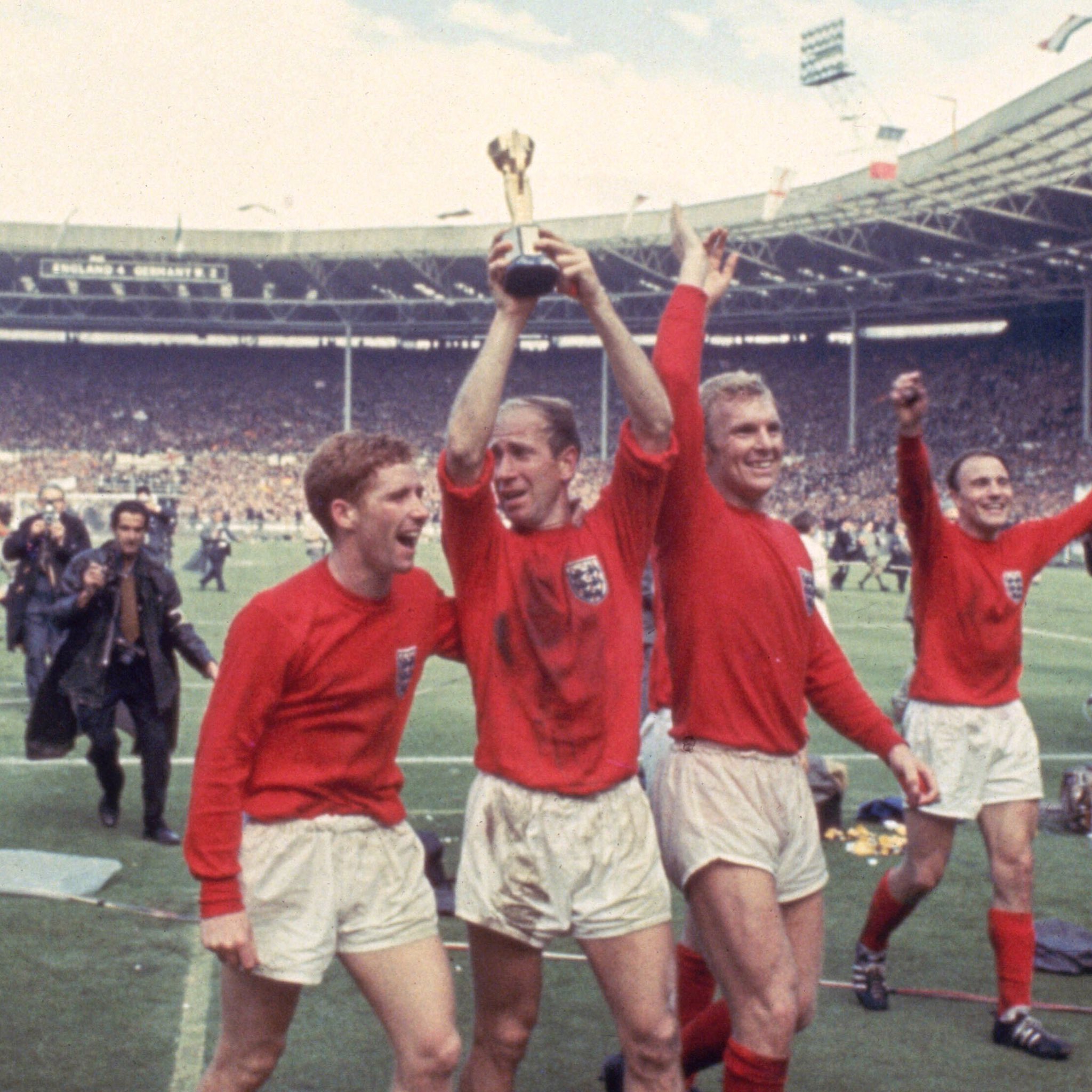 Happy Birthday to one of England s finest, Sir Bobby Charlton. 