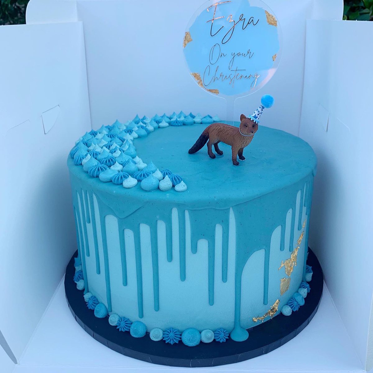 ✨ Blue skies ✨⁣⁣
⁣⁣
I love a clear blue sky. You look up, breath it in &amp; I literally feel my soul smile. ⁣⁣
⁣⁣
Ezra had a gorgeous christening day. Beautiful day for special family moments 💙