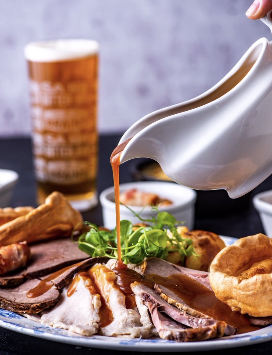 No plans this Sunday? Enjoy one of our delicious Sunday roasts today. We’re open from midday welcoming Vale of Glamorgan residents only during local restrictions. If you fancy booking a table for lunch why not book through our new Brains app? #sundaylunch #verybestinwales