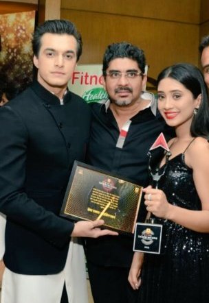 ~𝑻𝒆𝒍𝒆𝒃𝒓𝒂𝒕𝒊𝒐𝒏𝒔 𝑨𝒘𝒂𝒓𝒅𝒔 - 2018~-Best Actor Male-Expression Queen @momo_mohsin  @shivangijoshi10  #Kaira  #Shivin  #yrkkh