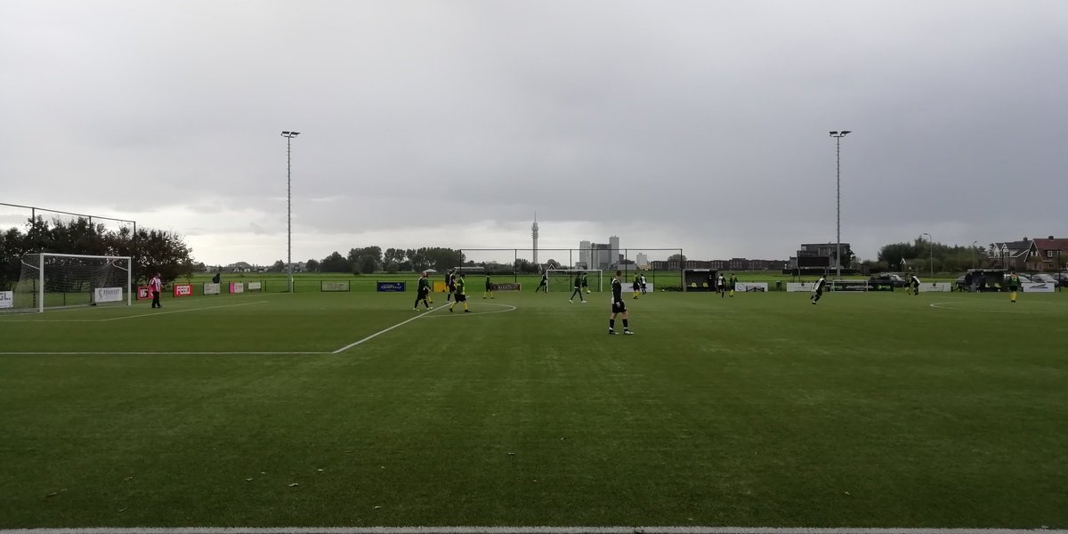 Knollendam 2 tegen Assendelft 4