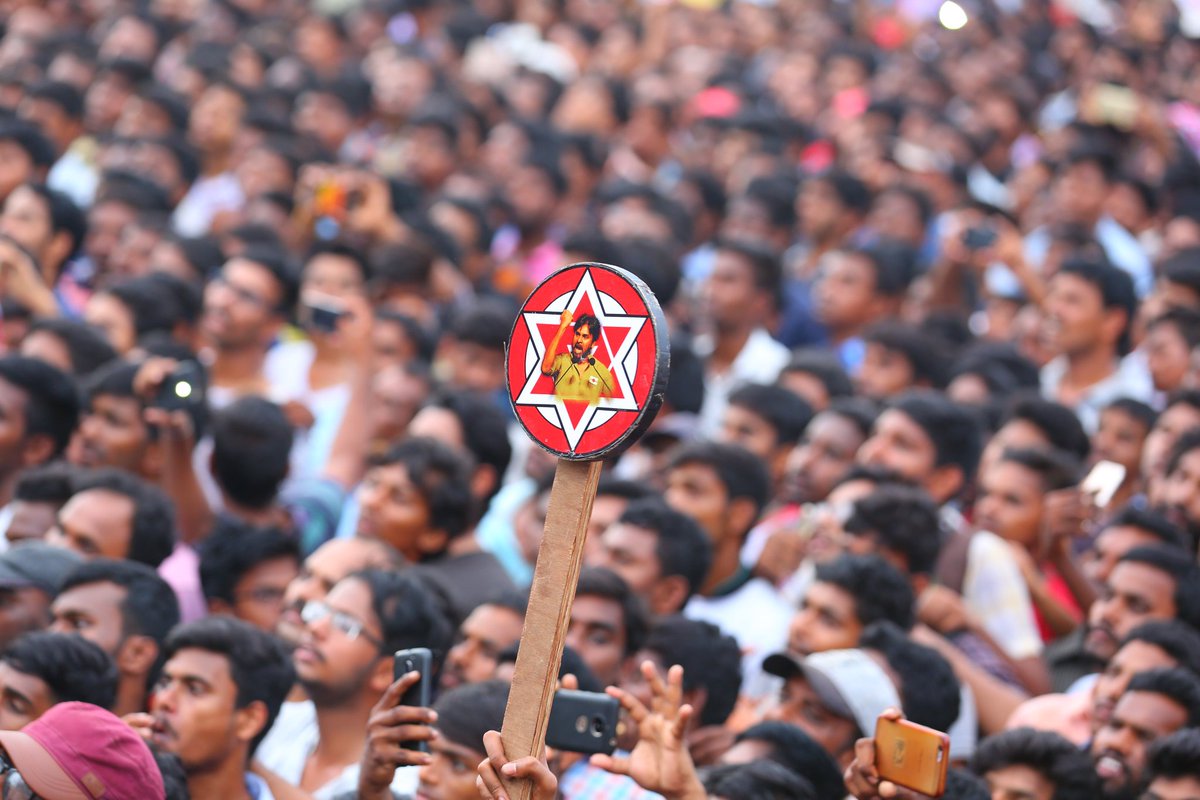 Sreepspk3's tweet photo. My idol
My inspretion
My Strength
He is Every thing for me 🙏🤗❤️

@PawanKalyan ❤️🙏

#24YearsOfPAWANISM https://t.co/wyZk7z3xO7