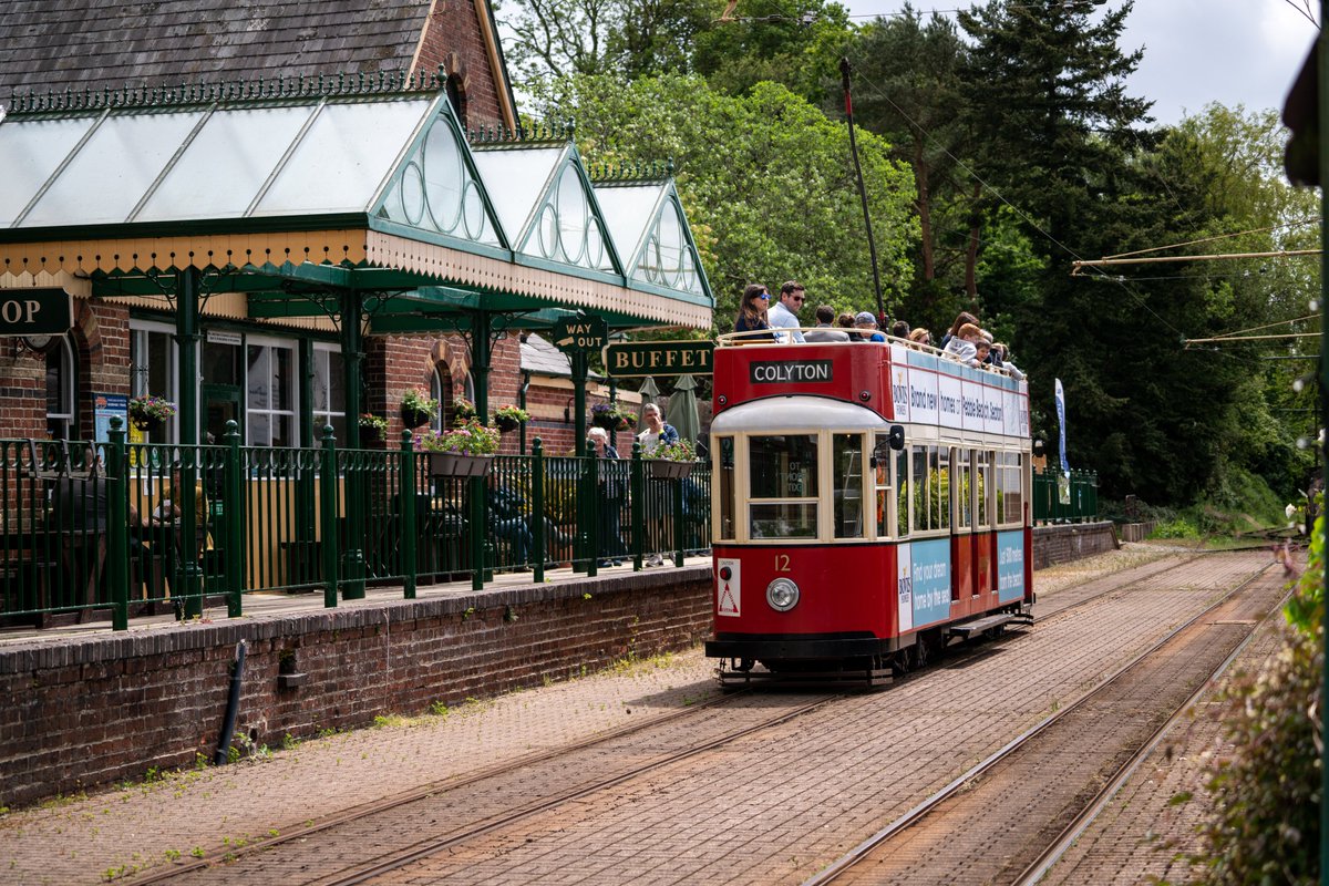 Why not enjoy your Sunday travelling through the Axe Valley on board one of our trams!

Trams currently leave every 30 minutes, until 4pm!
Book now or turn up!

tram.co.uk