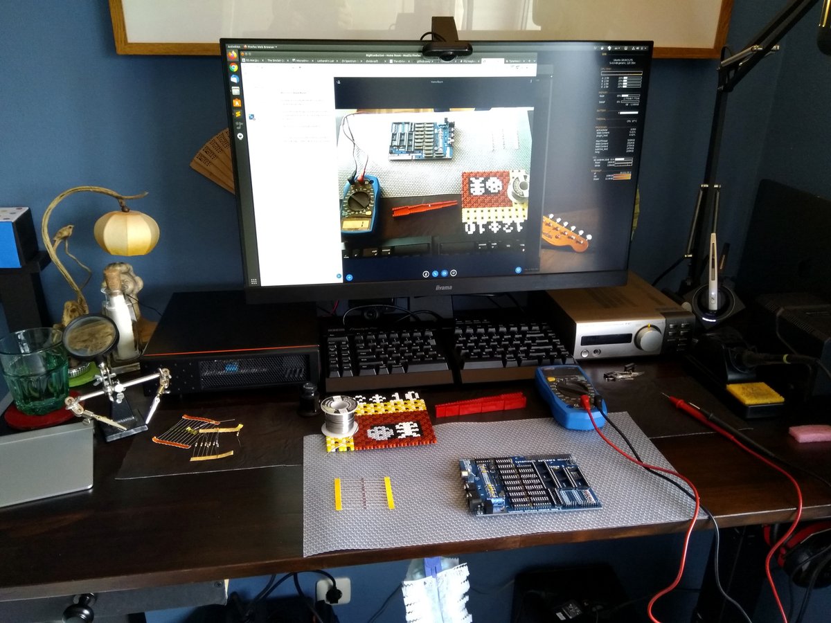 @pietaetskirsche Ab 13:30 bastelt Alexander weiter an seinem Sinclair-ZX80-Klon. wiki.vcfb.de/2020/sinclair-…
Ihr könnt ihm hier zuschauen: bbb.vcfb.de/b/xel-ejl-znj-…
#VCFB2020